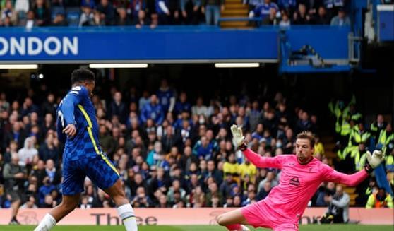  凯茨曼诺维奇发球上网组合拳见成效