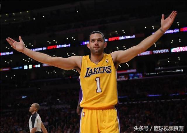  湖人加时苦战逆转击败凯尔特人