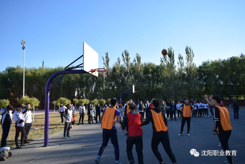  校园篮球推广活动如火如荼开展
